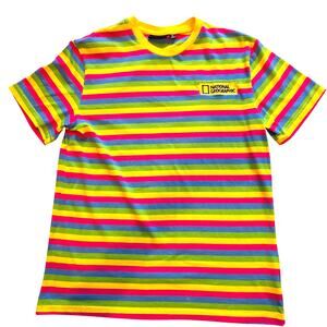 National Geographic Rainbow Striped Crewneck Graphic T-Shirt Men's Medium